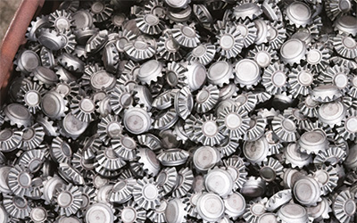 用现代驱动概念优化闭模锻压机的能效